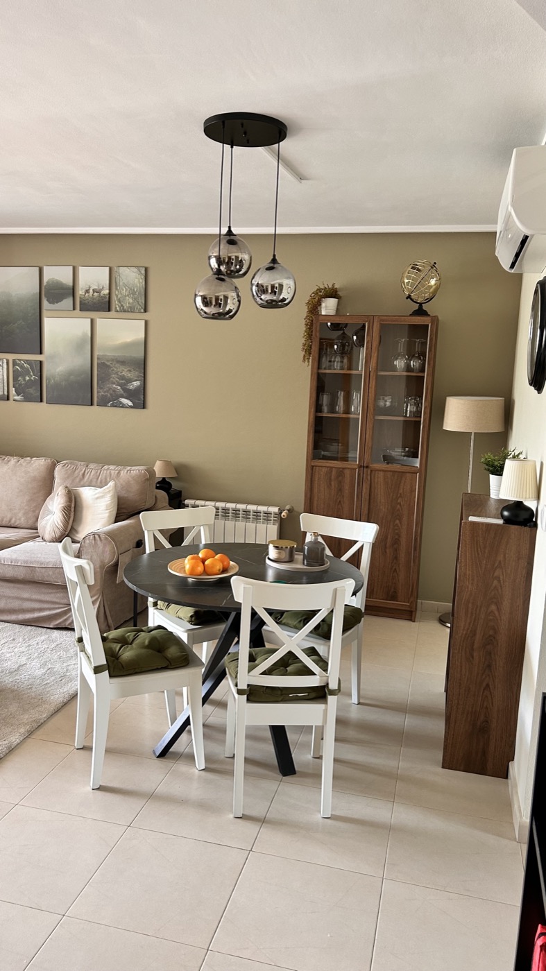 Living and dining area